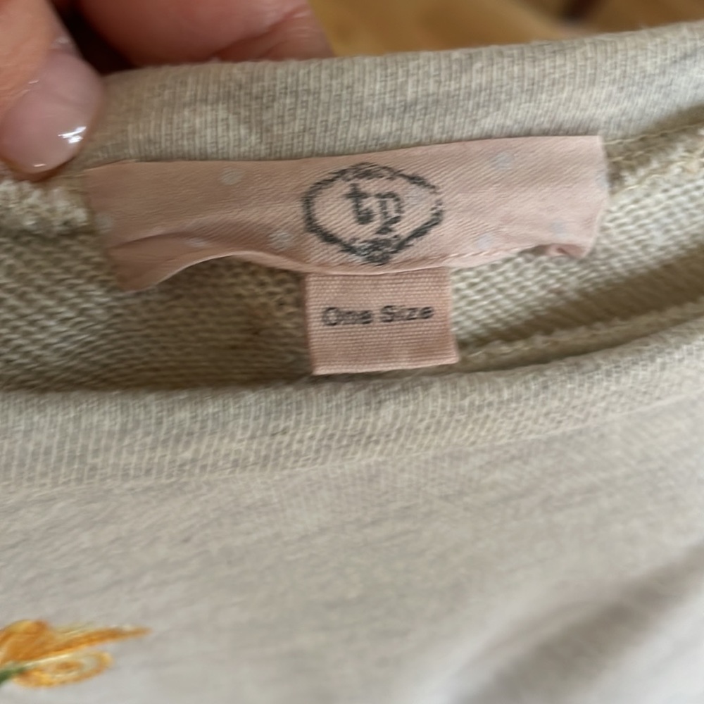 Flowered embroidered pullover - Picture 3 of 3